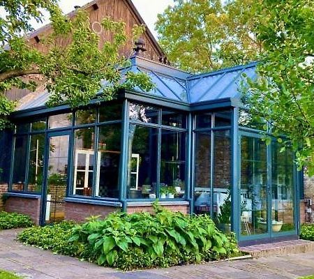 B&B De Lage Zwaluw Zwaluwe 外观 照片