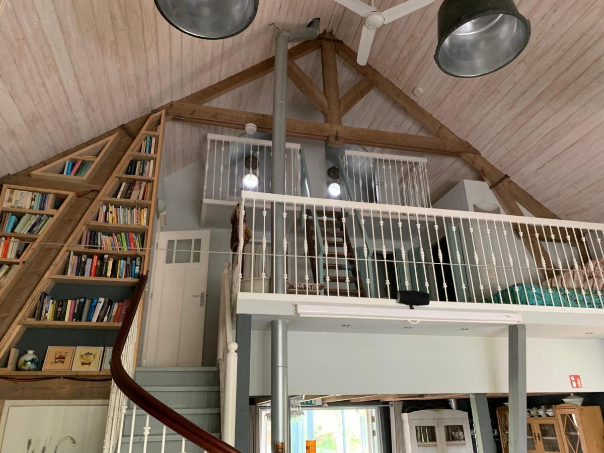 B&B De Lage Zwaluw Zwaluwe 外观 照片